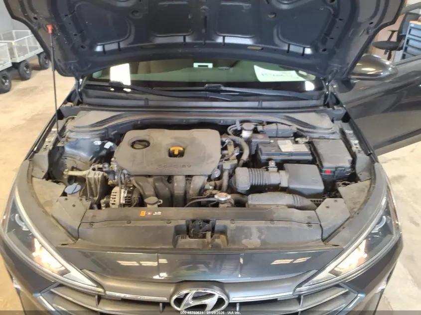 2020 HYUNDAI ELANTRA SE