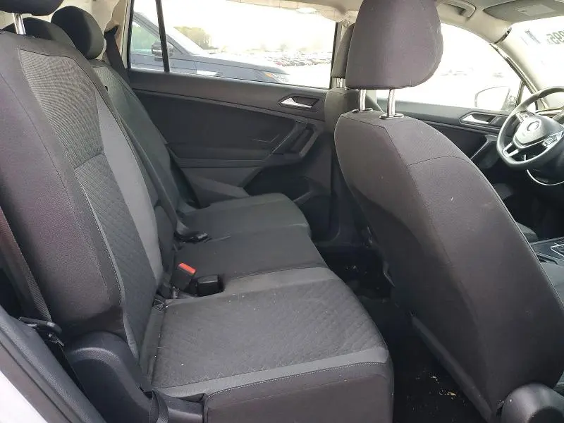 2019 VOLKSWAGEN TIGUAN S  
