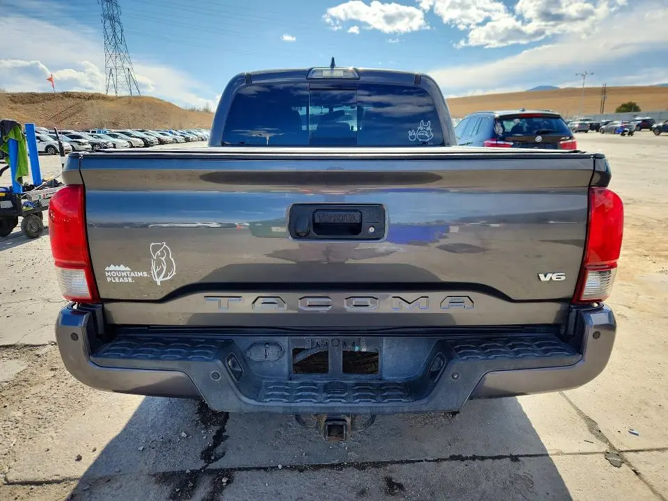 2017 TOYOTA TACOMA TRD OFF-ROAD  