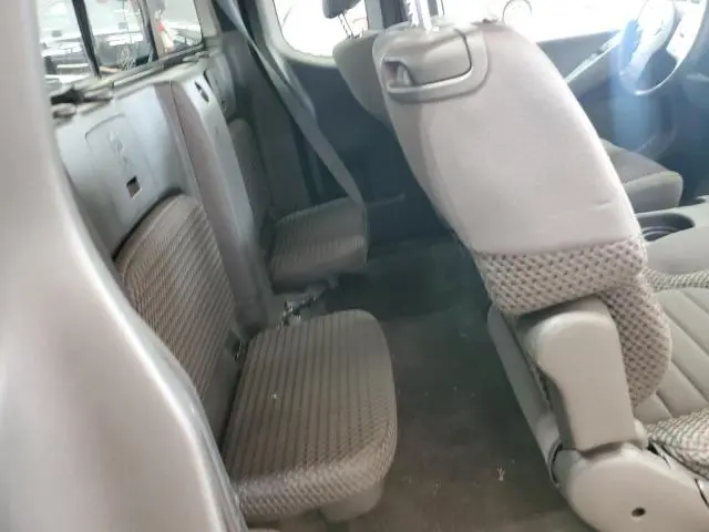 2012 NISSAN FRONTIER SV  