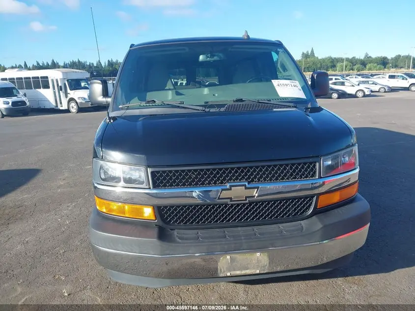 2017 CHEVROLET EXPRESS 3500 LT