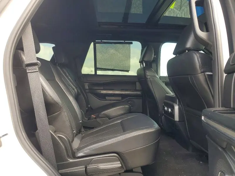 2021 FORD EXPEDITION XLT  