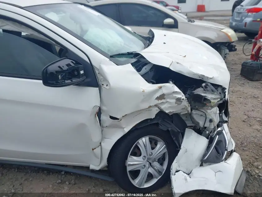 2018 MITSUBISHI MIRAGE ES