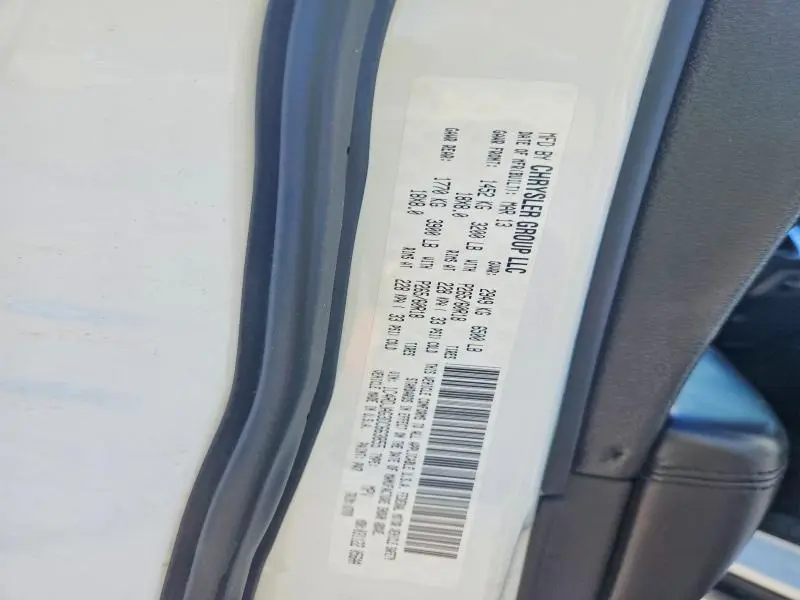 2013 DODGE DURANGO SXT  
