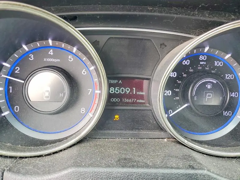 2013 HYUNDAI SONATA SE  