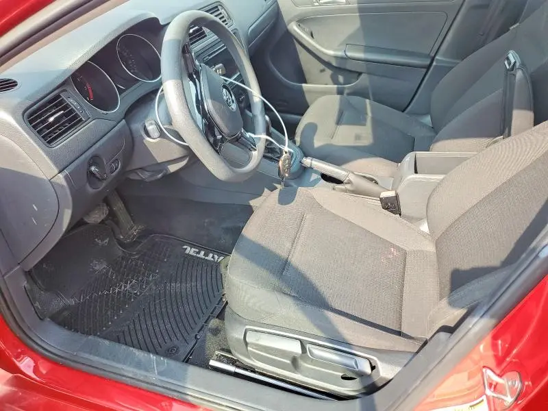 2015 VOLKSWAGEN JETTA BASE  
