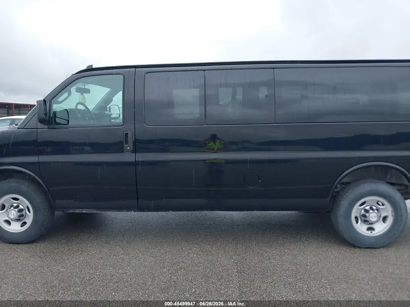 2017 CHEVROLET EXPRESS 3500 LT