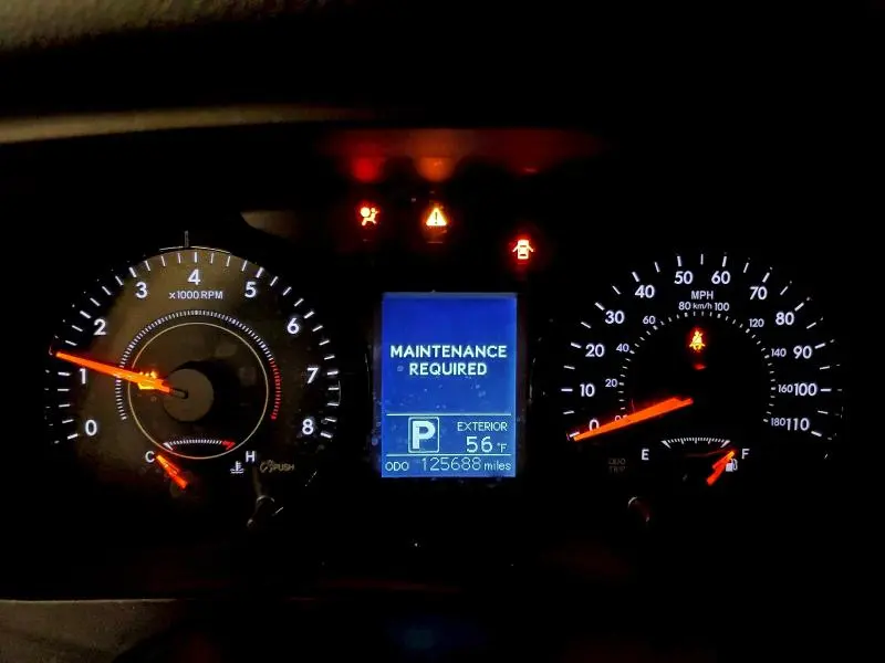 2015 TOYOTA SIENNA LE  