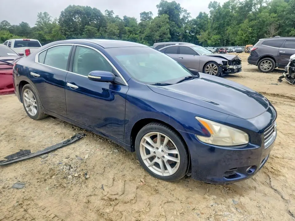 2010 NISSAN MAXIMA 3.5 S  