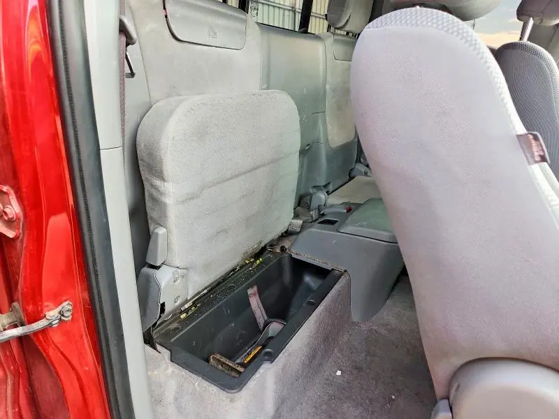 2011 TOYOTA TACOMA BASE  