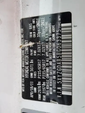 2011 HYUNDAI SANTA FE GLS  