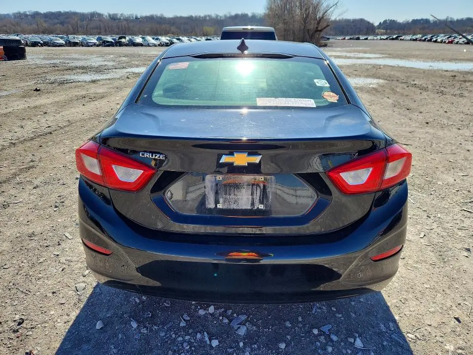 2018 CHEVROLET CRUZE LS  