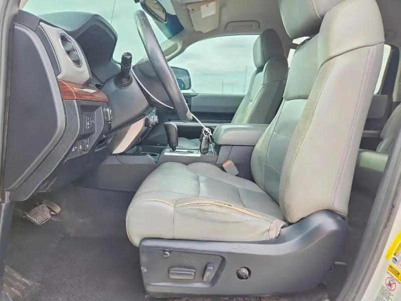 2014 TOYOTA TUNDRA CREWMAX LIMITED  