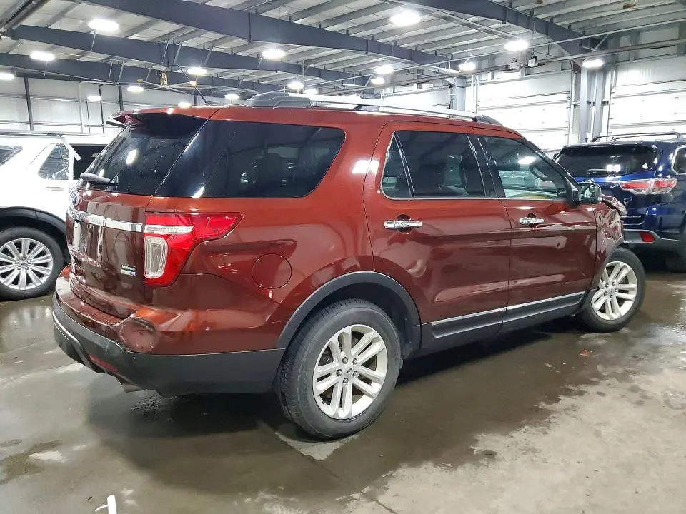 2015 FORD EXPLORER XLT  