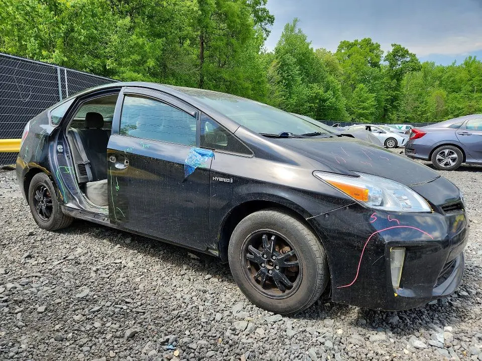 2012 TOYOTA PRIUS TWO  