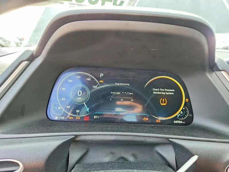 2022 HYUNDAI SONATA SEL  