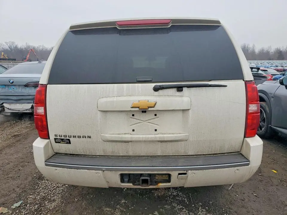 2013 CHEVROLET SUBURBAN K1500 LTZ  