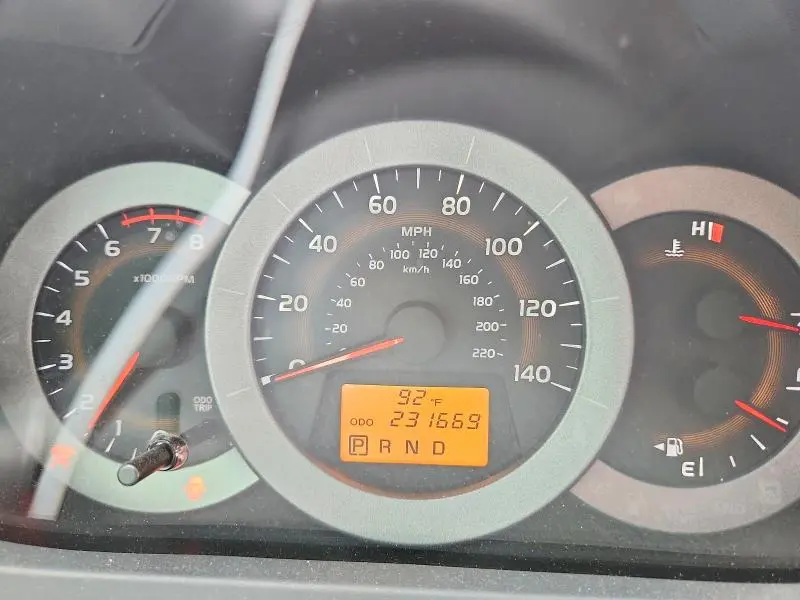 2011 TOYOTA RAV4 BASE  