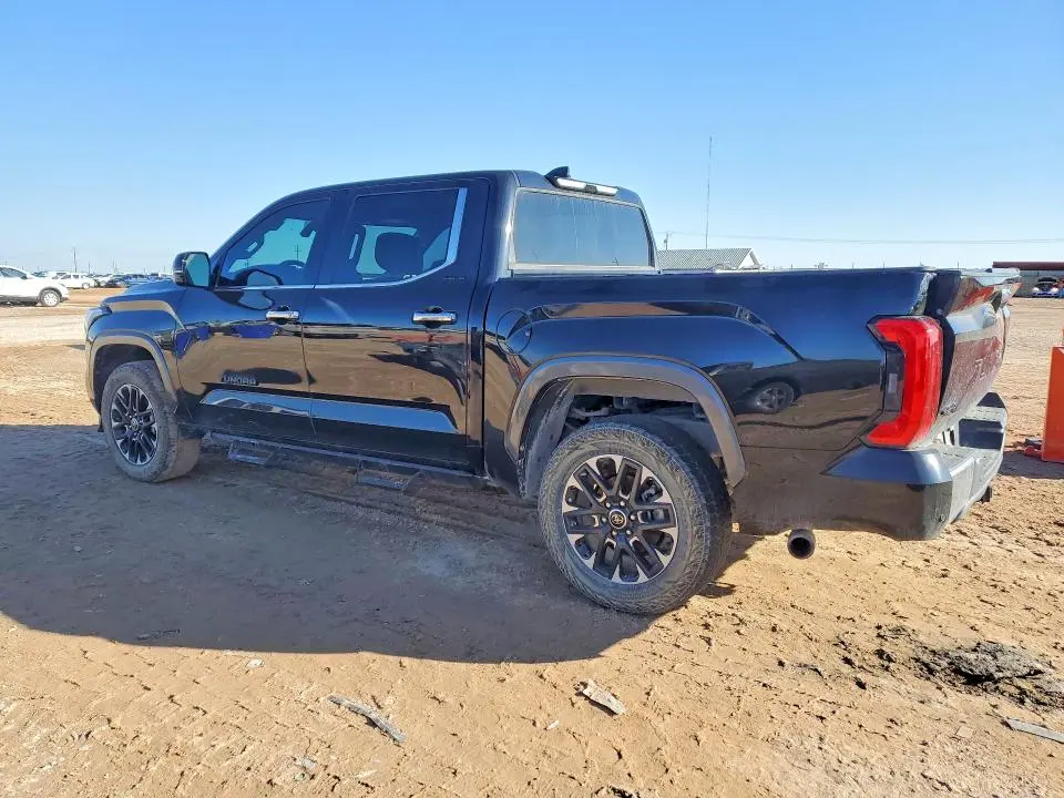 2022 TOYOTA TUNDRA CREWMAX LIMITED  