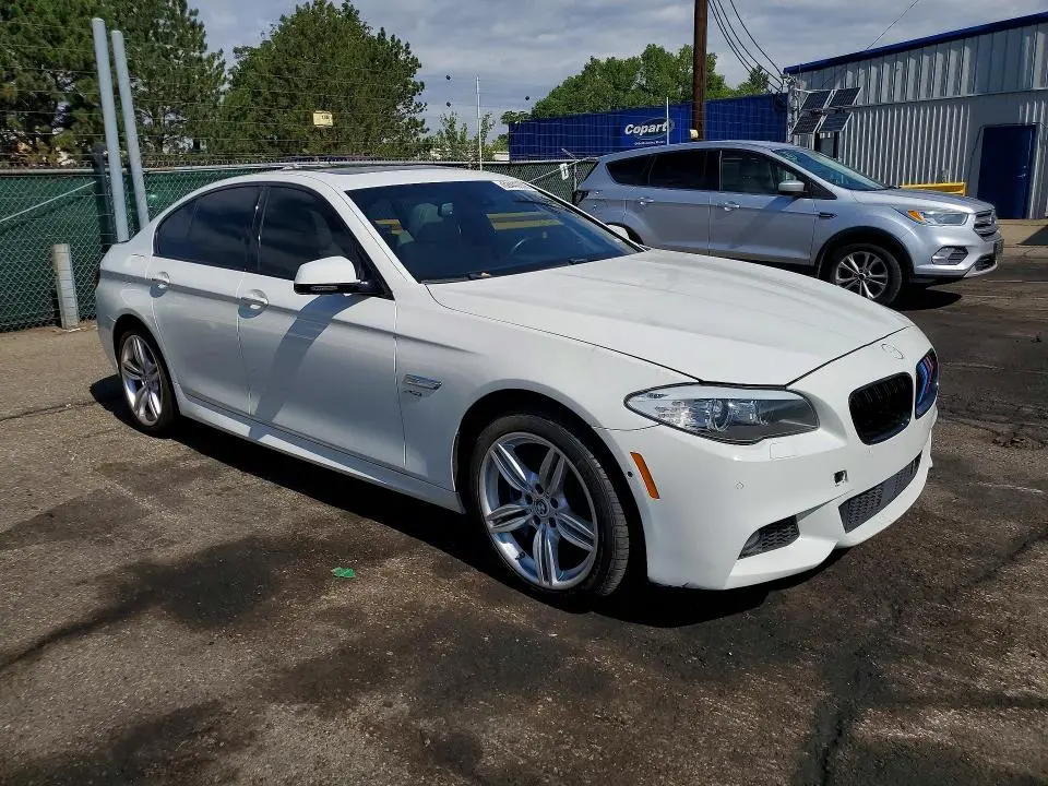 2012 BMW 550 XI  