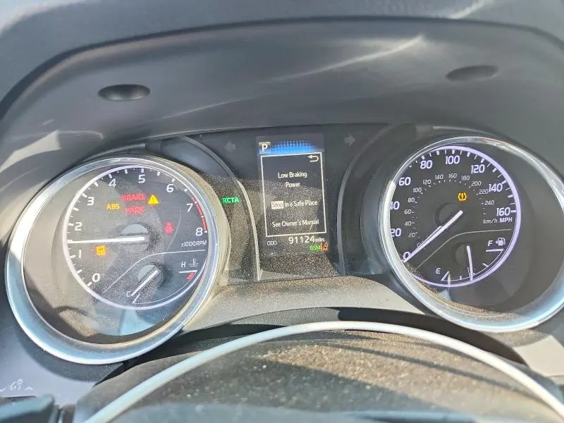 2020 TOYOTA CAMRY SE  