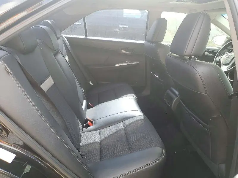 2013 TOYOTA CAMRY SE  