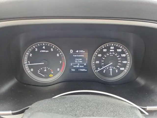 2019 HYUNDAI TUCSON SE  