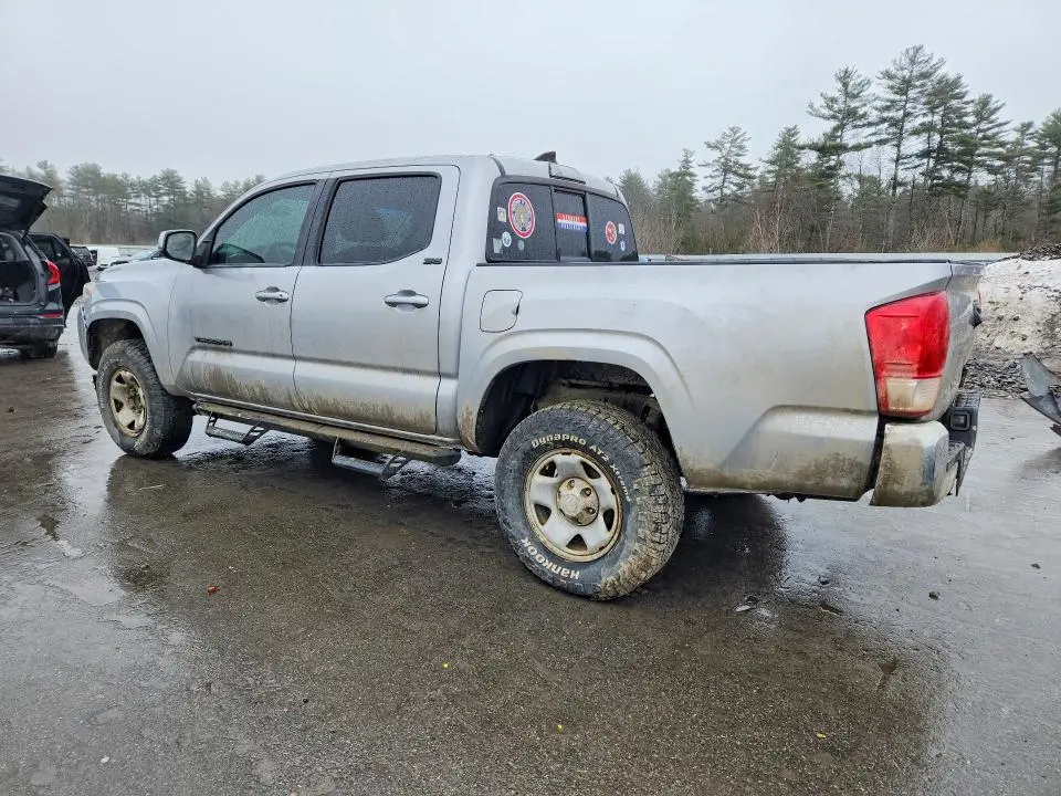 2017 TOYOTA TACOMA SR5  