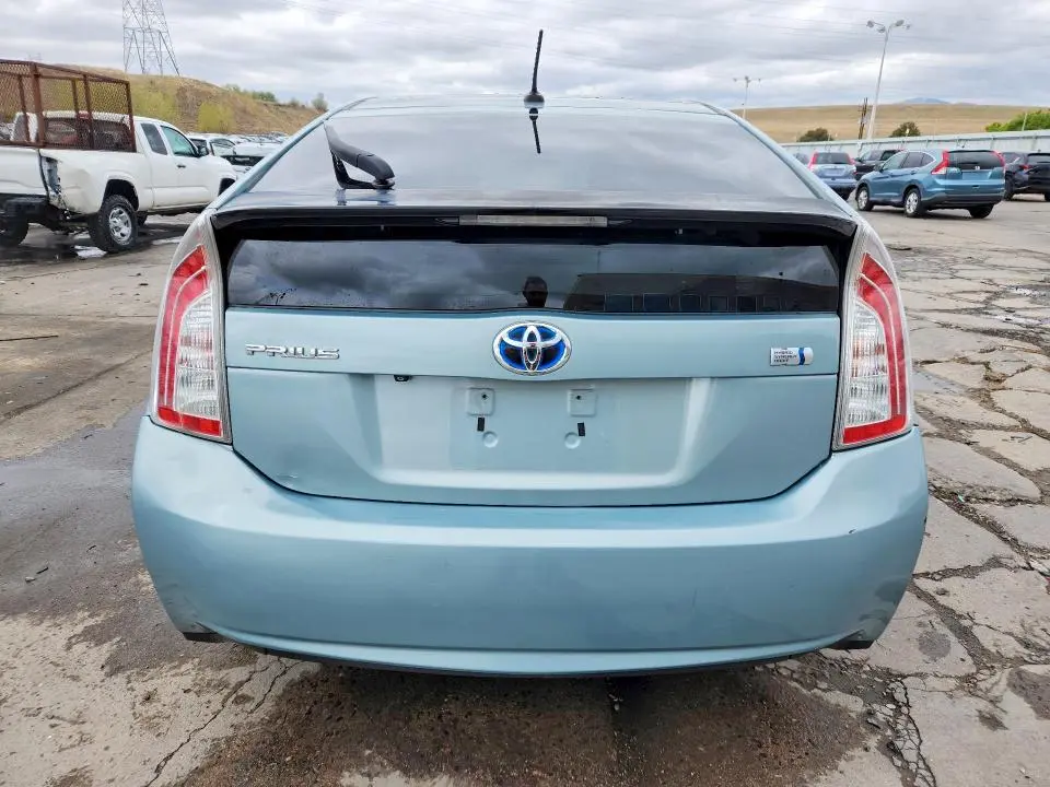2013 TOYOTA PRIUS THREE  
