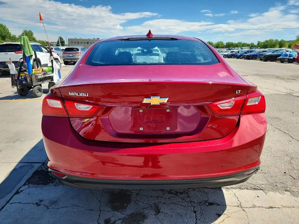 2017 CHEVROLET MALIBU LT  