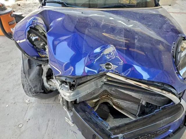 2019 MINI COOPER   