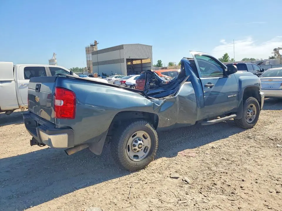 2013 CHEVROLET SILVERADO C2500 HEAVY DUTY  