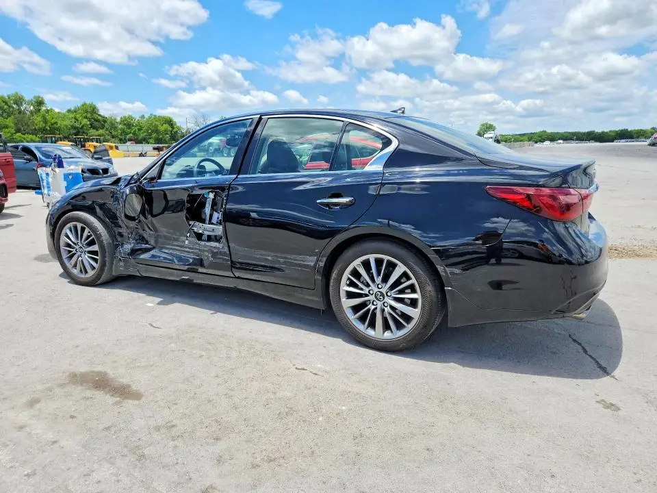 2022 INFINITI Q50 LUXE  