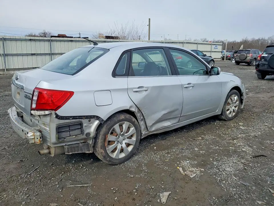 2011 SUBARU IMPREZA 2.5I  