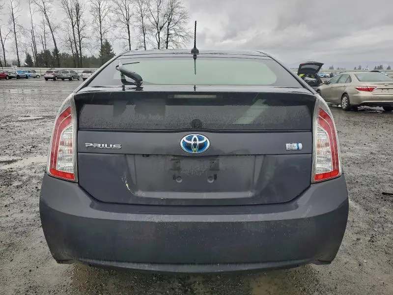 2013 TOYOTA PRIUS   