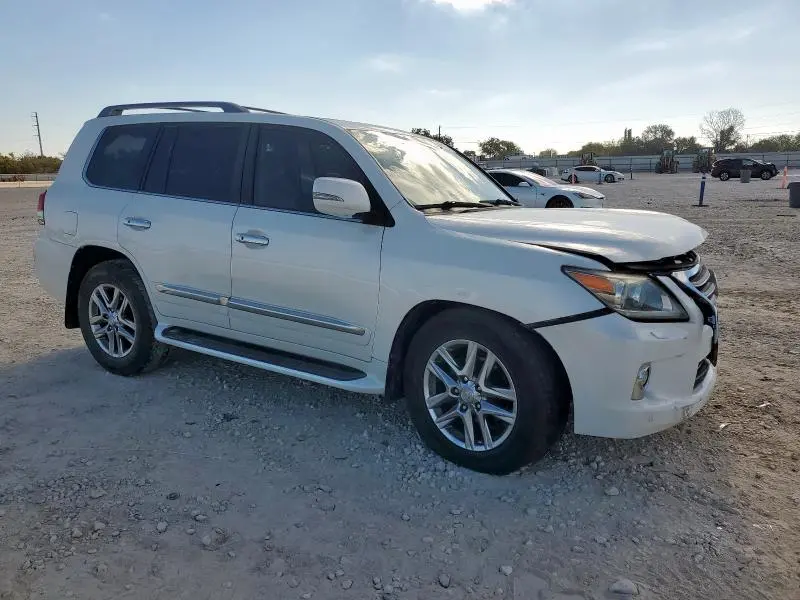 2013 LEXUS LX 570  