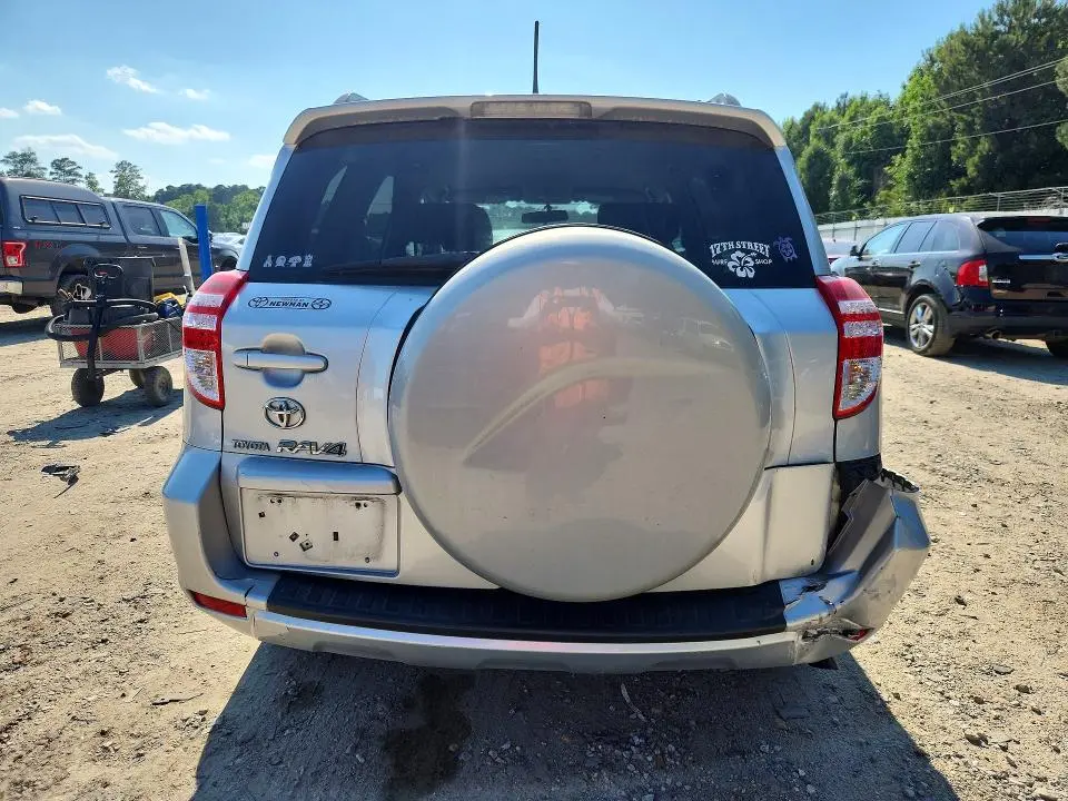 2010 TOYOTA RAV4 BASE  
