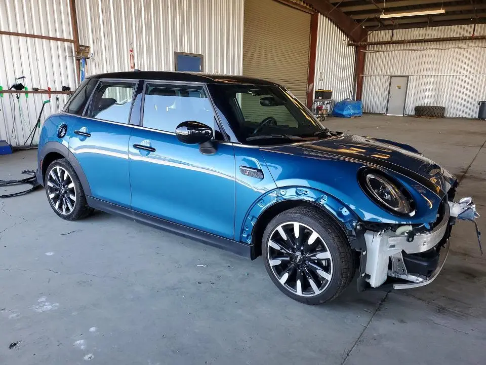 2022 MINI COOPER S  