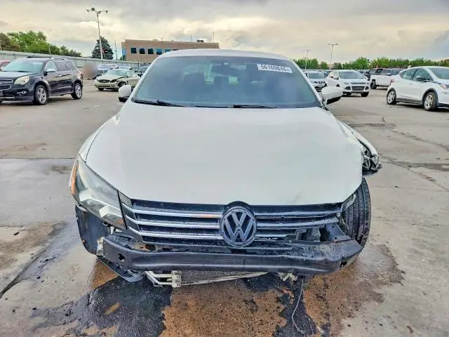 2014 VOLKSWAGEN PASSAT SE  