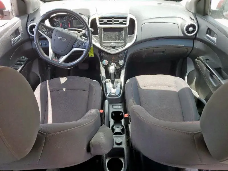 2020 CHEVROLET SONIC LT  
