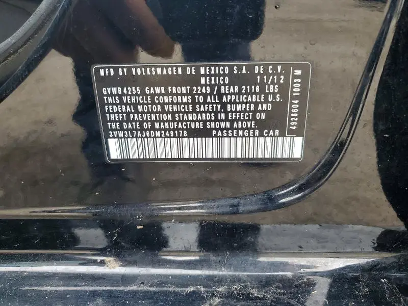 2013 VOLKSWAGEN JETTA TDI  