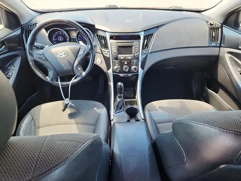2014 HYUNDAI SONATA SE  