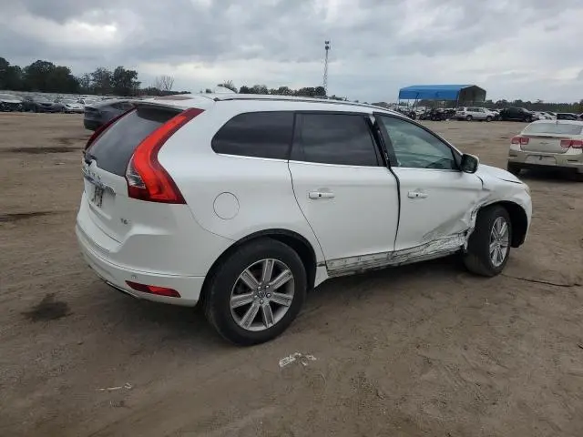 2016 VOLVO XC60 T6 PLATINUM  