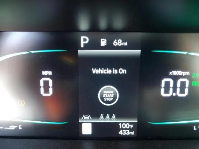 2025 HYUNDAI ELANTRA BLUE  