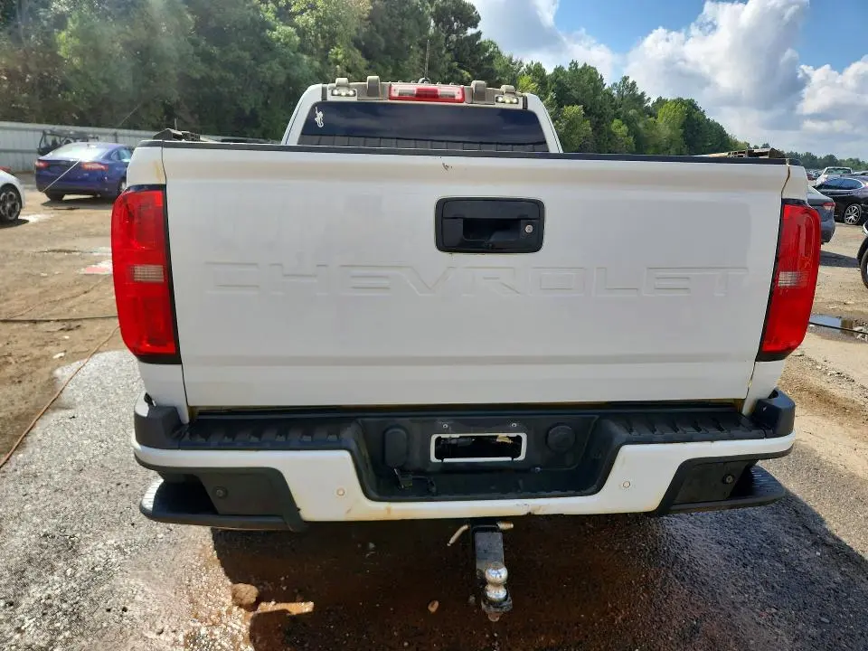 2021 CHEVROLET COLORADO LT  