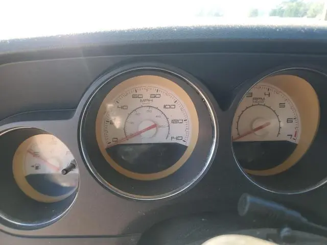 2014 DODGE CHALLENGER SXT  