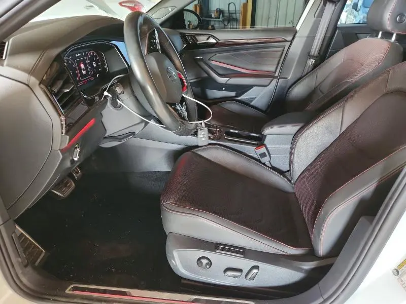 2024 VOLKSWAGEN JETTA GLI AUTOBAHN  