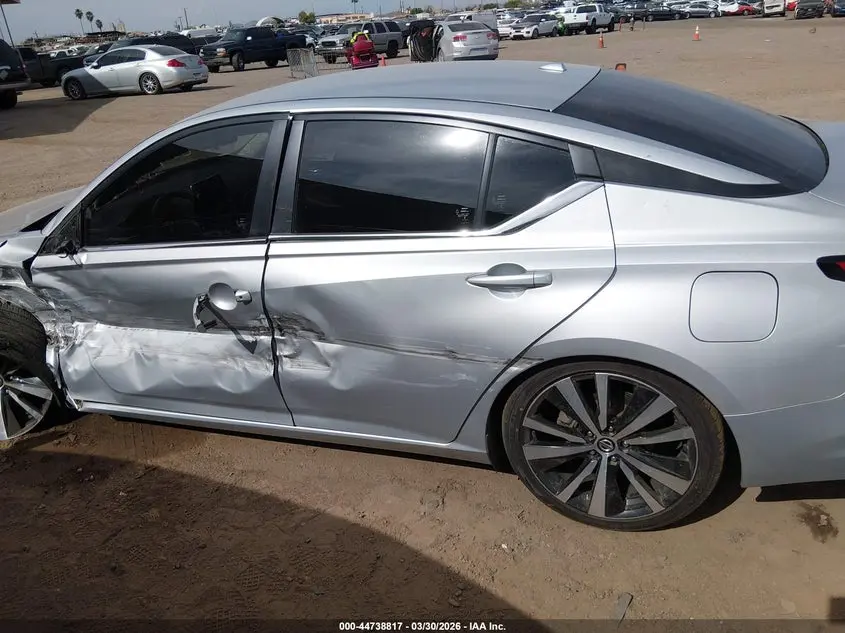 2020 NISSAN ALTIMA SR FWD