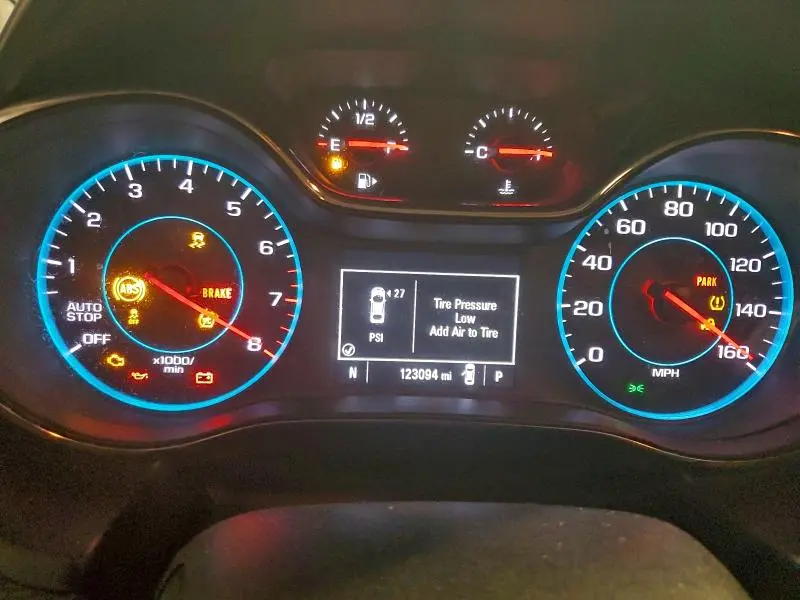 2017 CHEVROLET CRUZE LT  