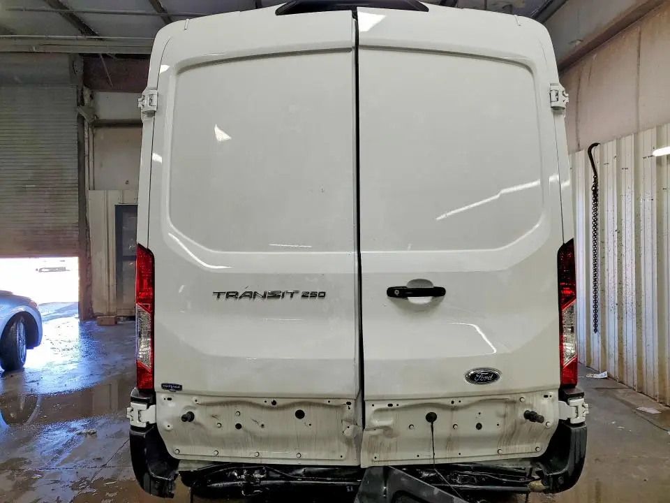 2025 FORD TRANSIT T-250  